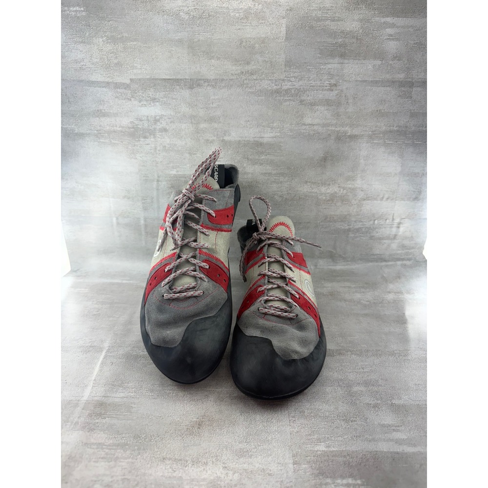 Scarpa Helix Men Rock Climbing Shoes Grey Red Suede Vibram Size 45 EU 11.5 US